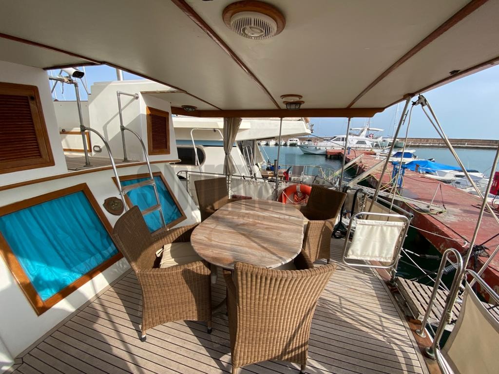 Trawler 53 en venta