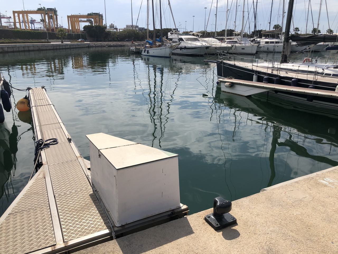 Alquiler amarres Náutico de valencia