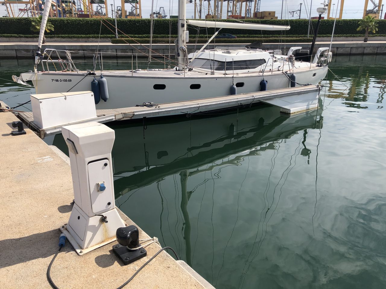 Alquiler amarres valencia